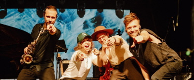 Hania Derej und Band